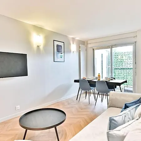 Appartamento Spacieux Et Paisible 19ème *